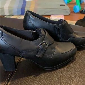 Clark’s black closed toe heels
